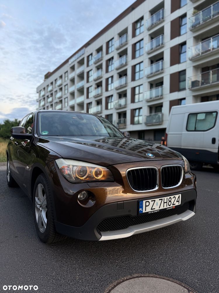 BMW X1 xDrive18d xLine - 1