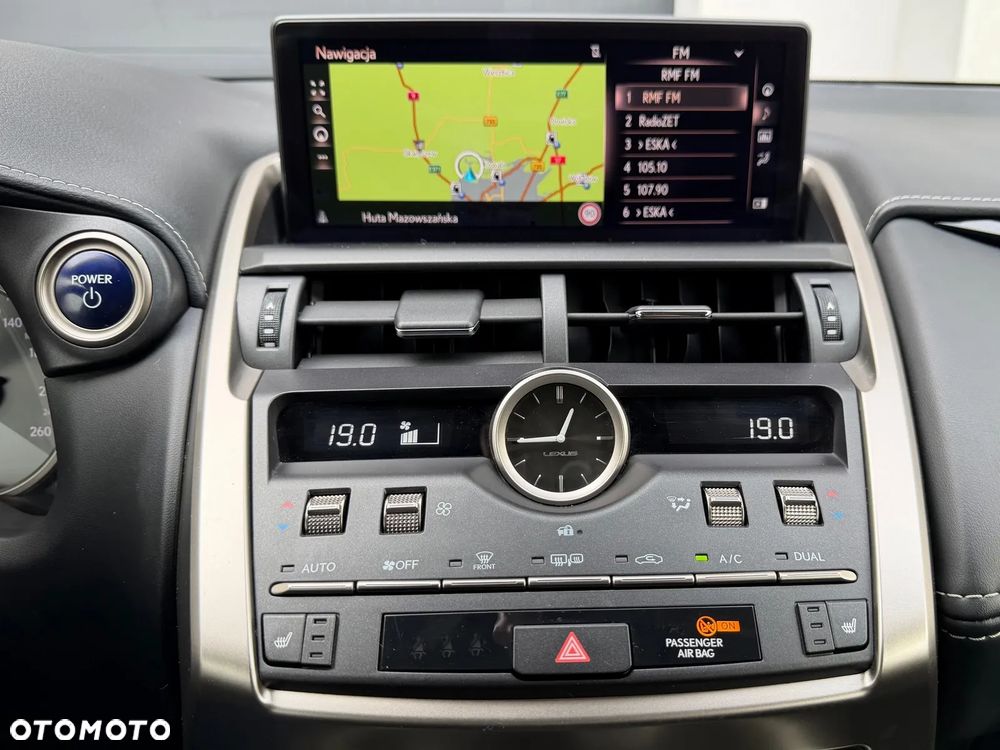 Lexus NX 300h Elegance AWD - 7