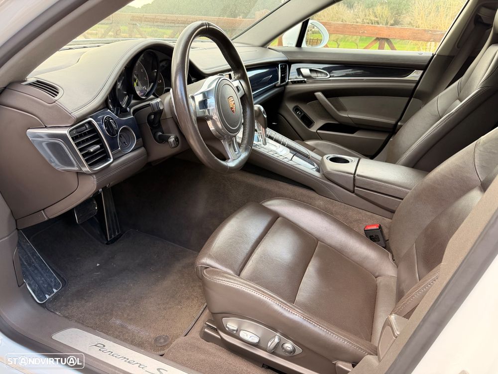 Porsche Panamera S Hybrid - 9
