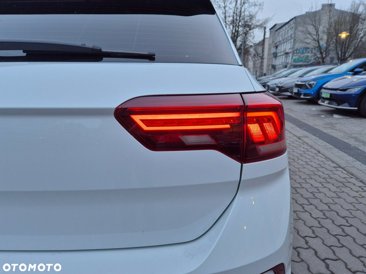 Volkswagen T-Roc - 10