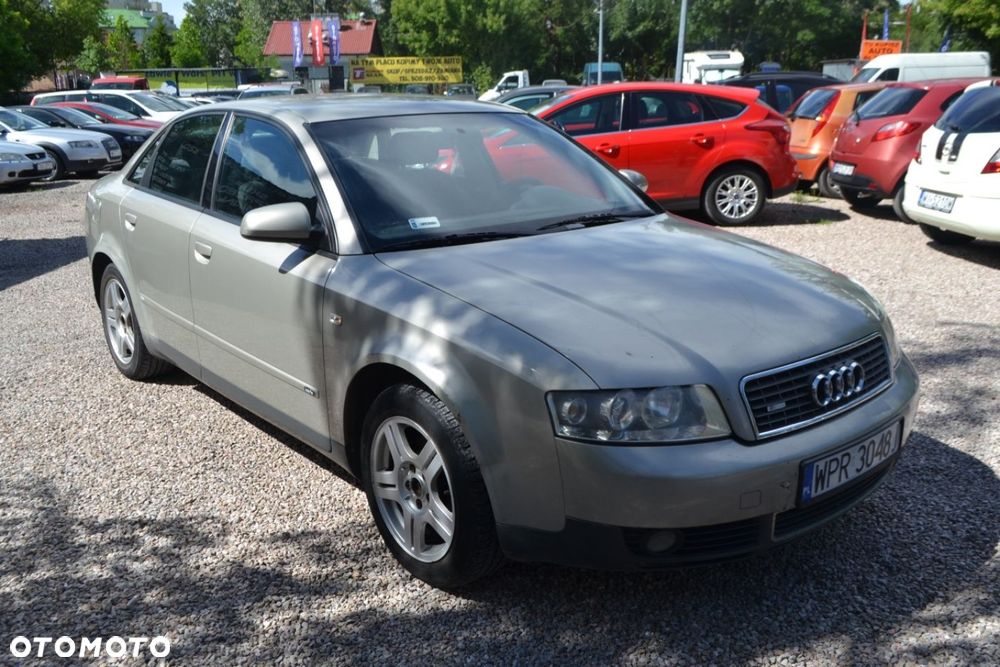 Audi A4 Limousine - 2