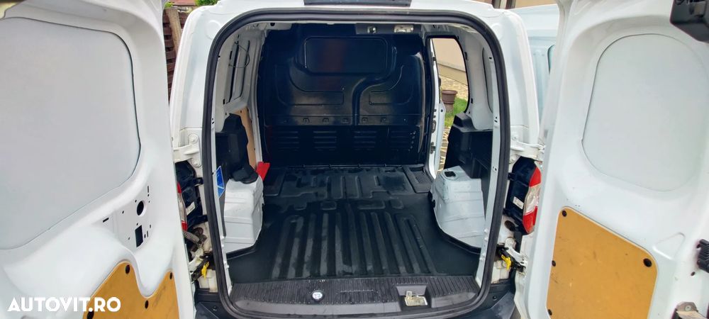 Ford TRANSIT Courier 1.5 TDCi 100 CP - 9