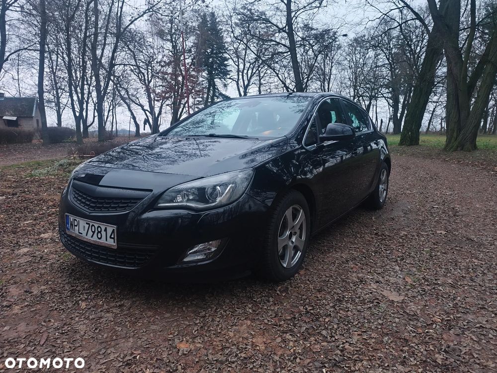 Opel Astra 1.6 T Cosmo - 2