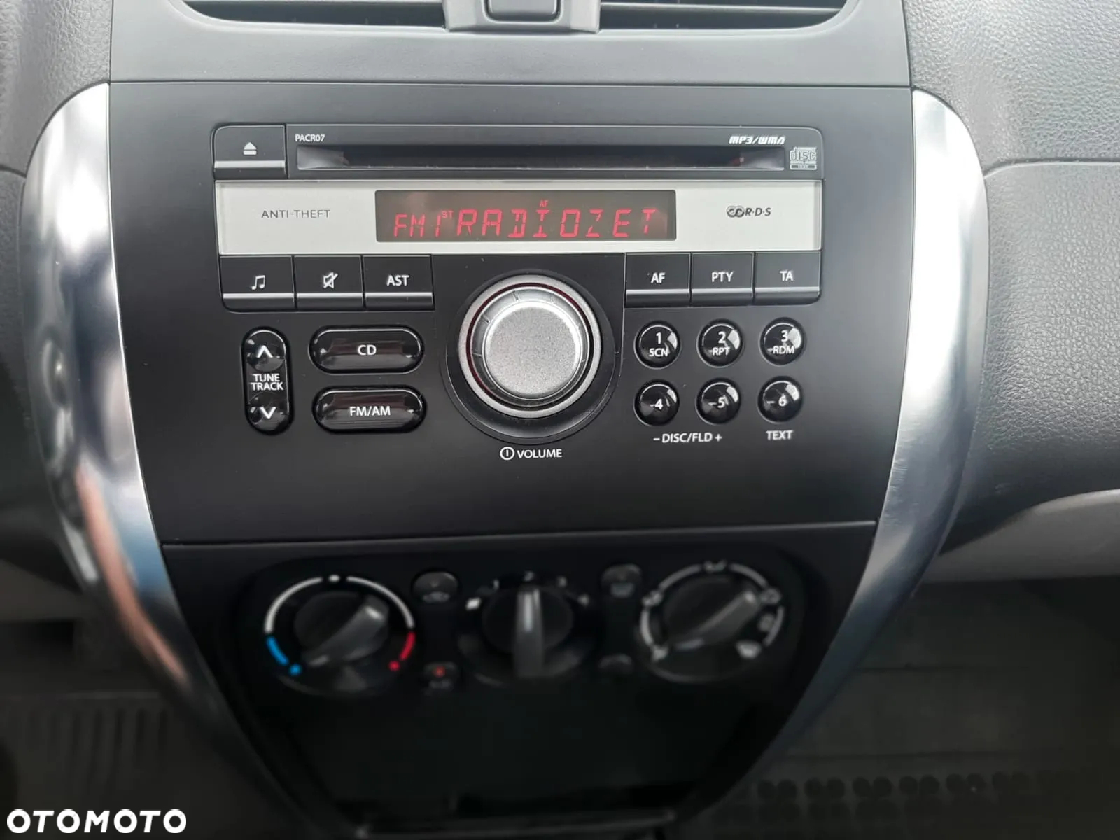 Suzuki SX4 1.6 Comfort Plus 4WD - 28