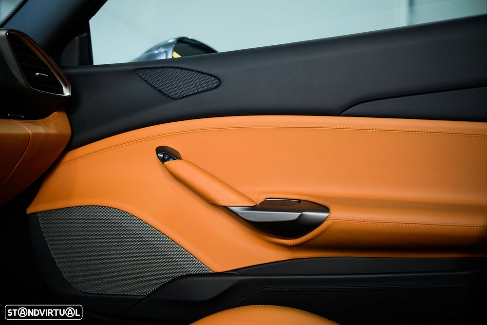 Ferrari 488 GTB - 23
