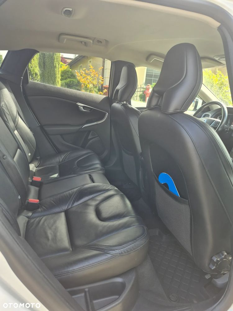Volvo V40 D2 You - 21