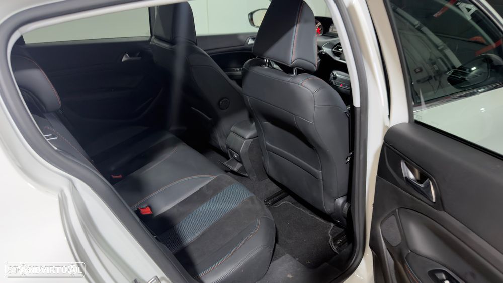 Peugeot 308 PureTech 130 GPF EAT8 Stop & Start Tech Edition - 14