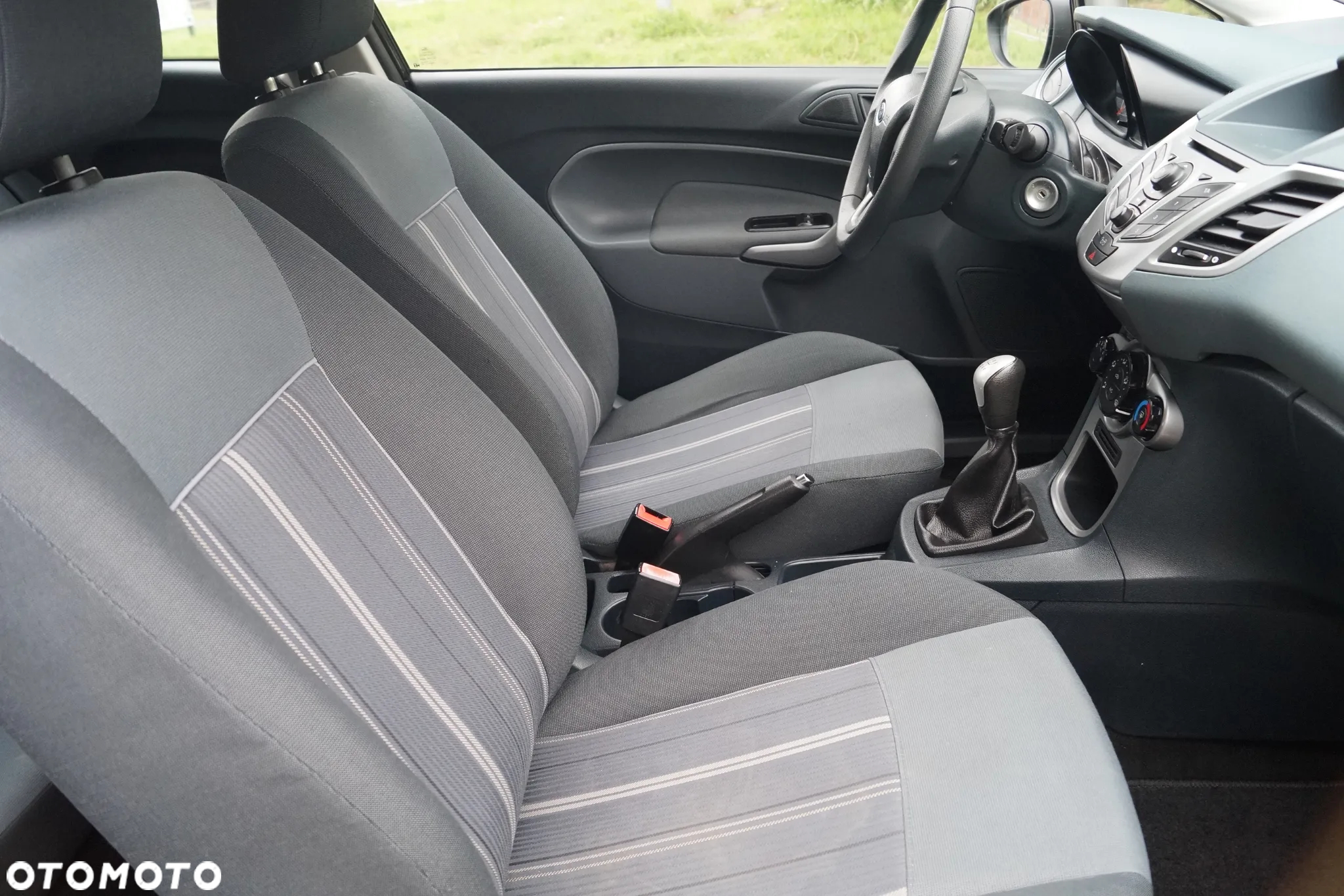 Ford Fiesta 1.25 Trend - 24