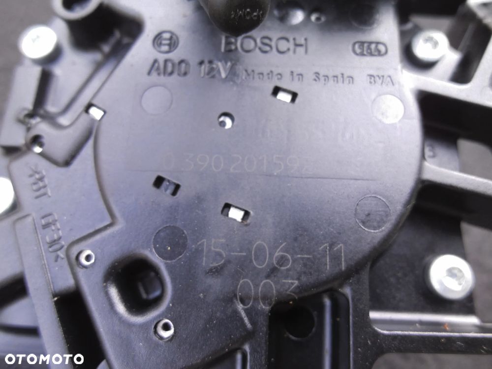 SILNICZEK WYCIERACZKI TYŁ VW PASSAT B5 0390201592 - 3