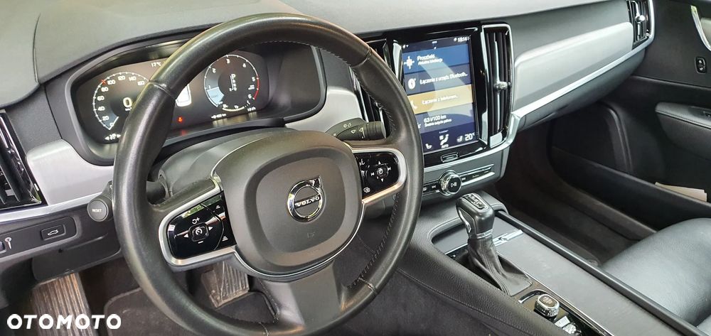 Volvo S90 D4 Geartronic Momentum Pro - 4