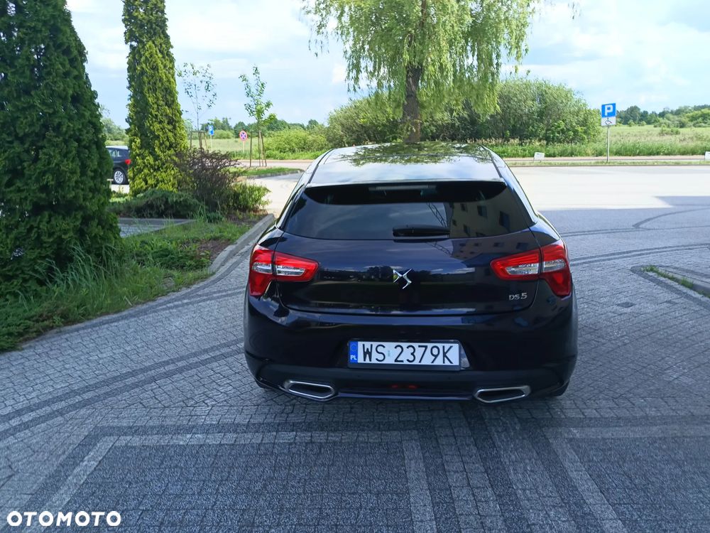 DS Automobiles DS 5 - 5