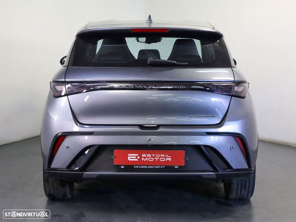 BYD Dolphin 60.4 kWh Comfort - 5