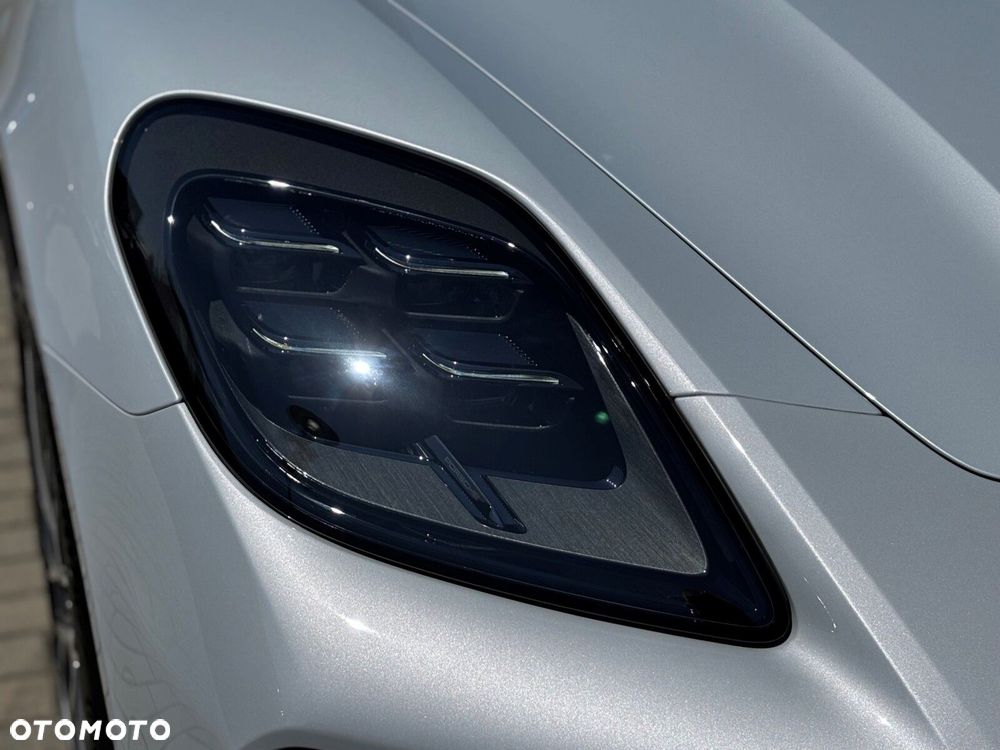 Porsche Panamera - 20