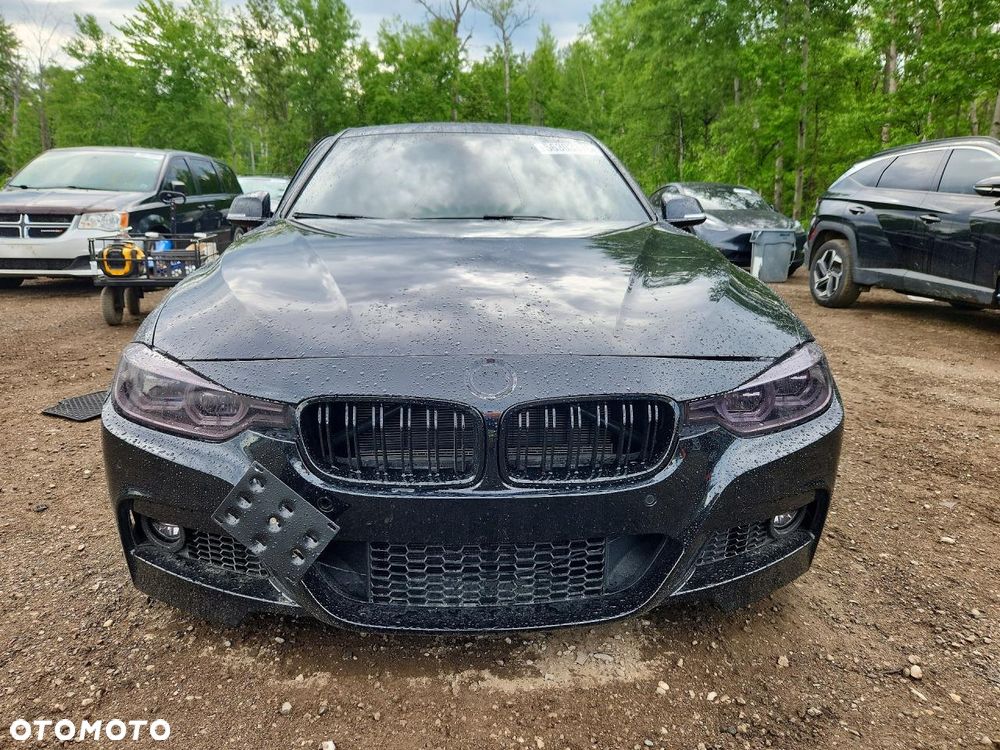 BMW Seria 3 340i xDrive M Sport - 2