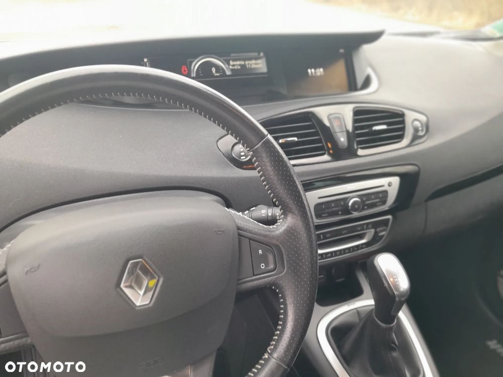 Renault Grand Scenic dCi 110 EDC Bose Edition - 20