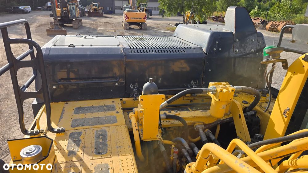 Komatsu Pc490 - 11