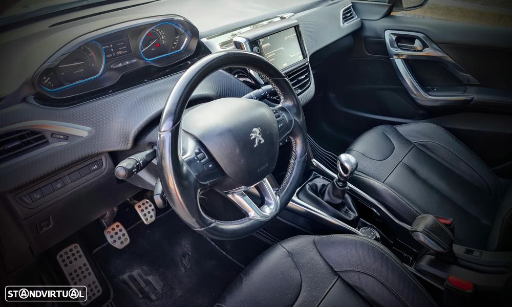 Peugeot 2008 BlueHDi FAP 120 STOP & START GT-Line Edition - 18