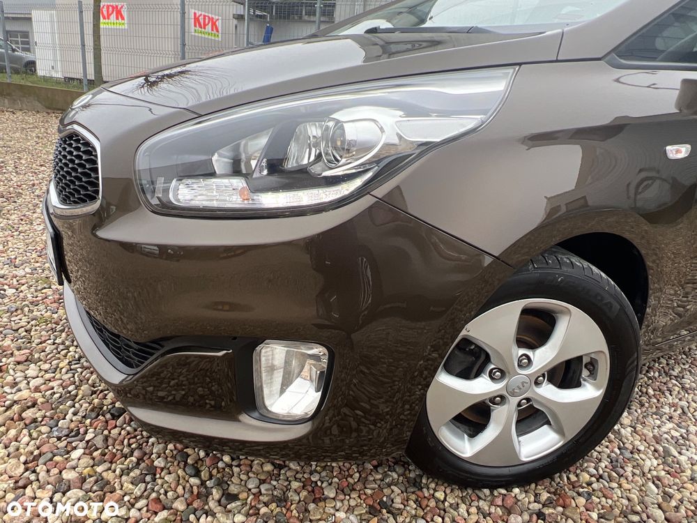 Kia Carens 1.6 GDI Dream Team Edition - 7