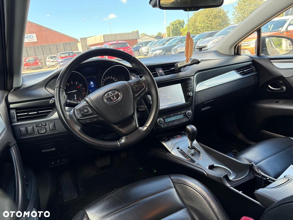 Toyota Avensis Touring Sports 1.8 Multidrive S Executive - 10