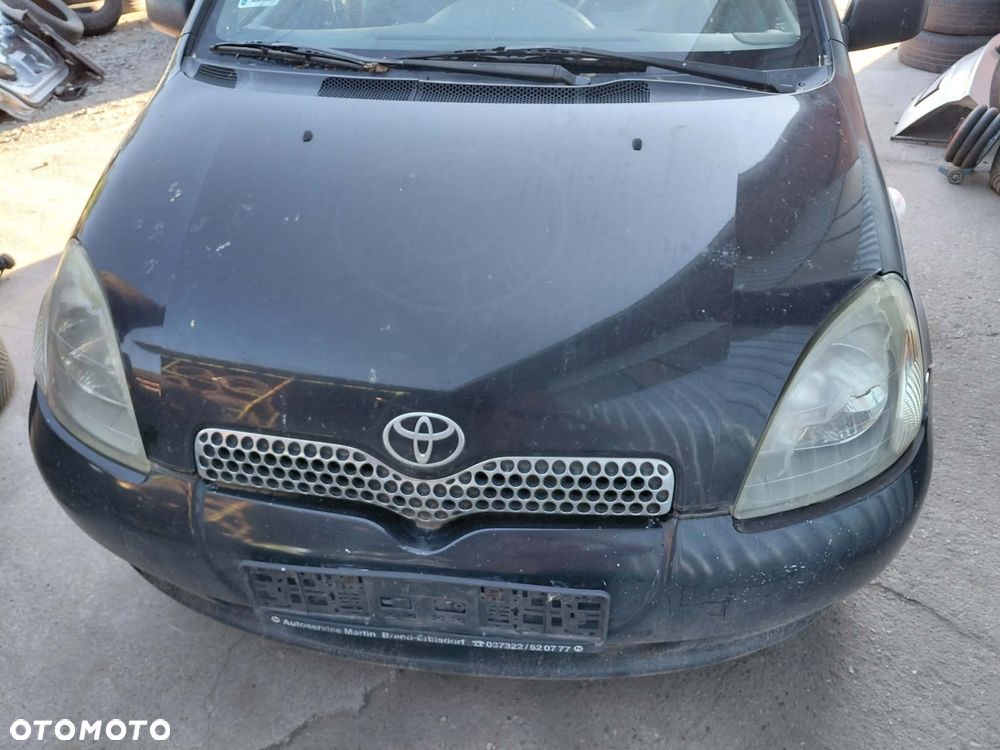 części TOYOTA YARIS I 3 drzwi 1.0 benzyna 1999r hatchback MASKA przód - 1