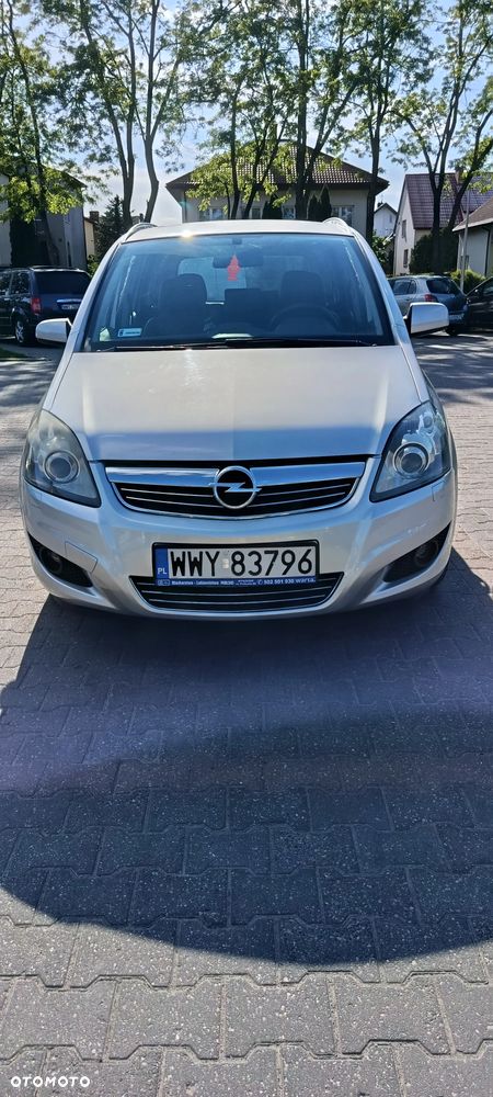 Opel Zafira 1.8 - 3