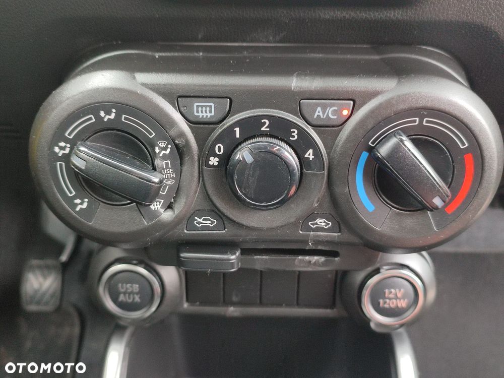 Suzuki Ignis 1.2 SHVS Comfort Plus - 23