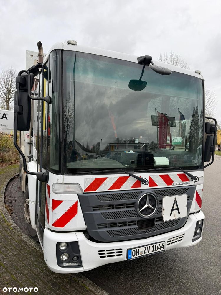 Mercedes-Benz ECONIC 2630 EURO 6 ZOELLER medium x 2 22 m z DE - 4