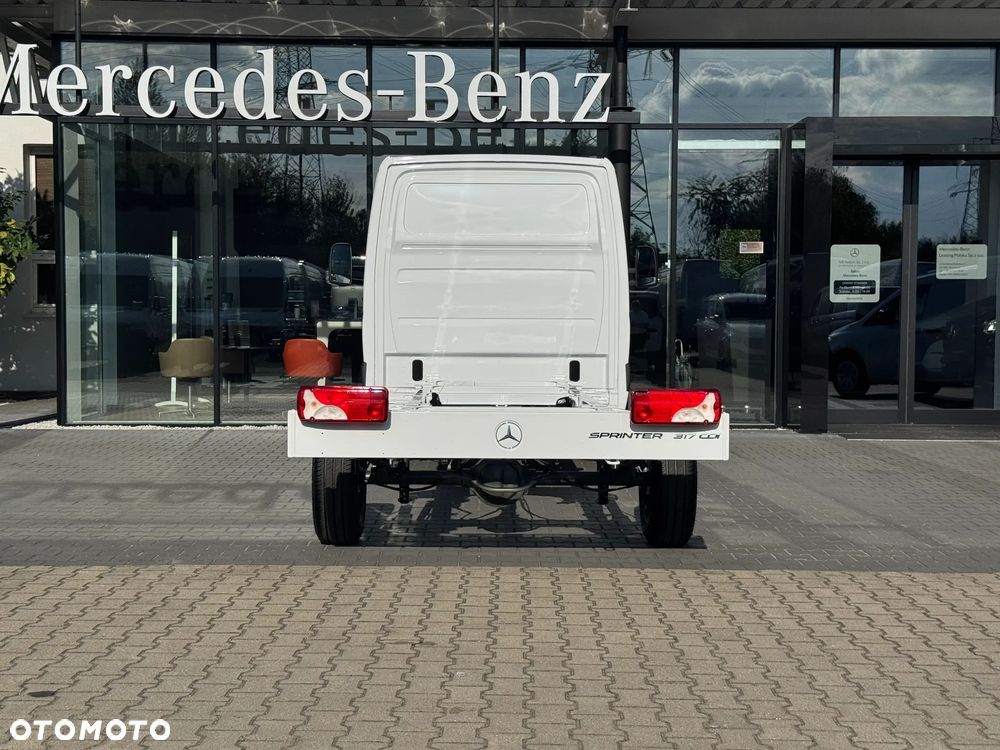 Mercedes-Benz Sprinter 317 CDI - 11