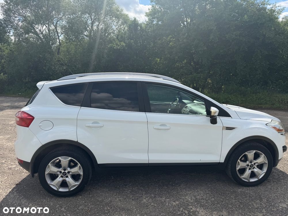 Ford Kuga 2.0 TDCi 4WD Titanium - 12