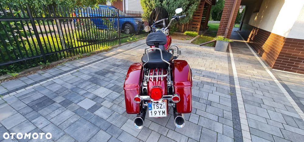 Harley-Davidson Touring Road King - 16