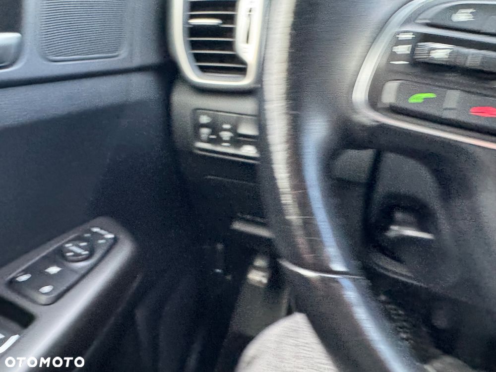 Kia Sportage 1.7 CRDI Business Line 2WD DCT - 10