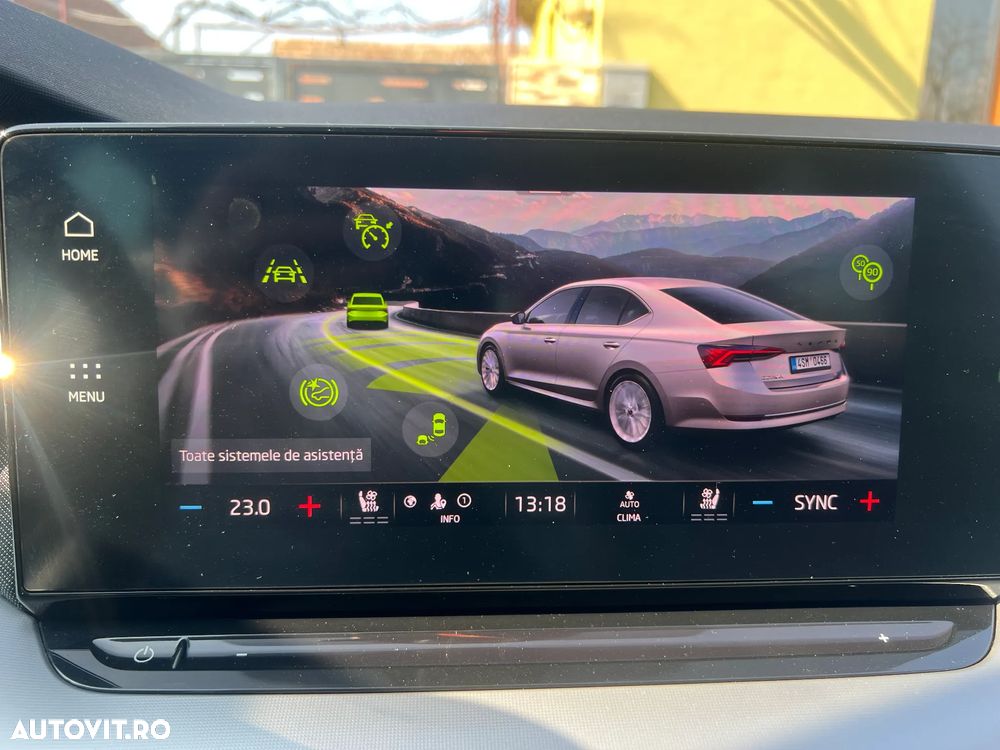 Skoda Octavia 2.0 TDI DSG Style - 24