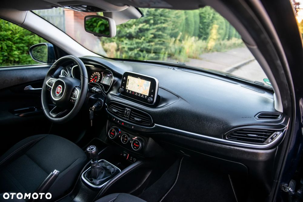 Fiat Tipo 1.4 T-Jet Business Line - 37