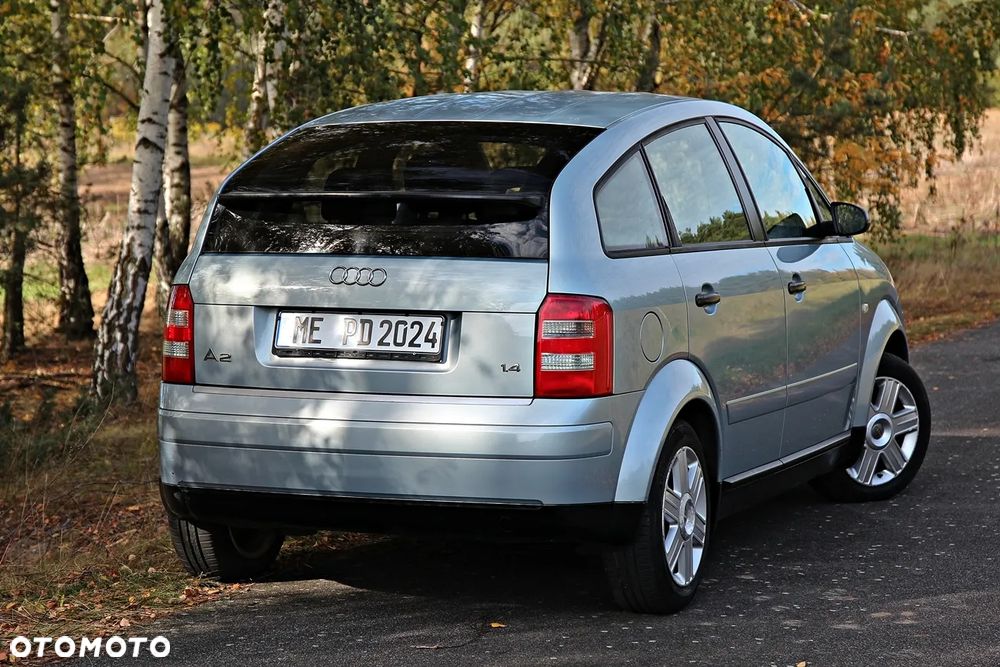 Audi A2 1.4 - 12