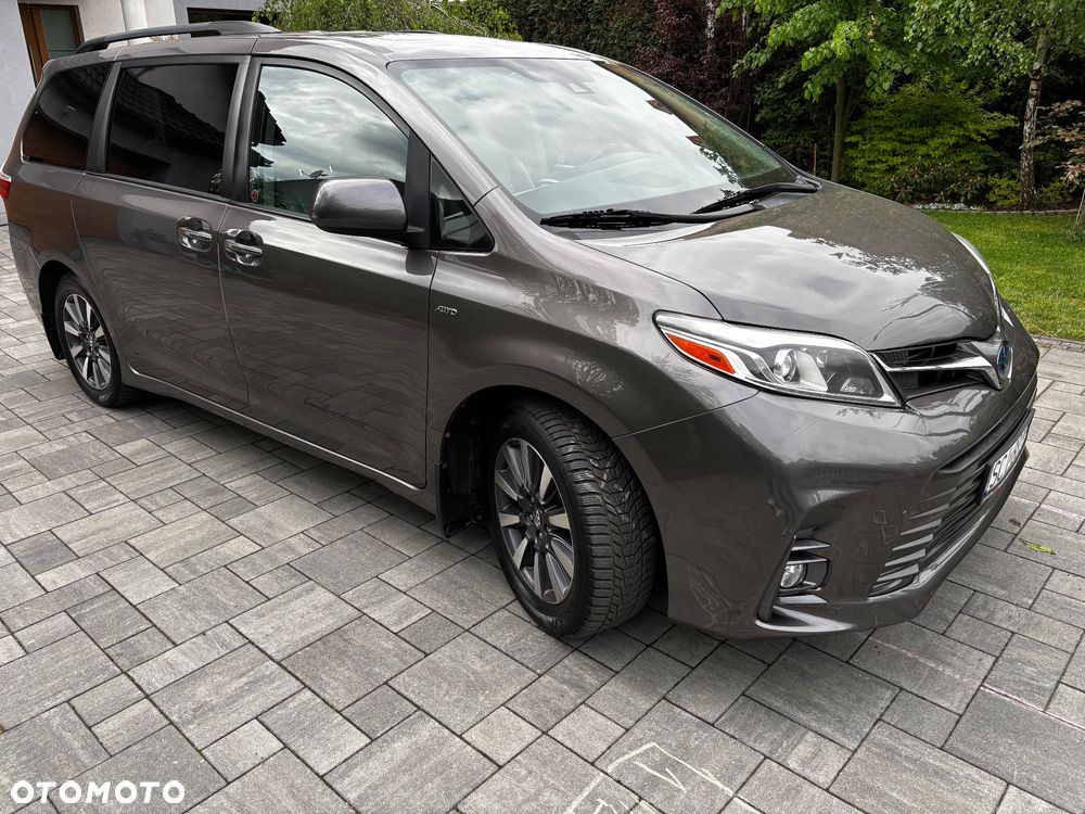 Toyota Sienna 3.5 V6 XLE AWD - 4