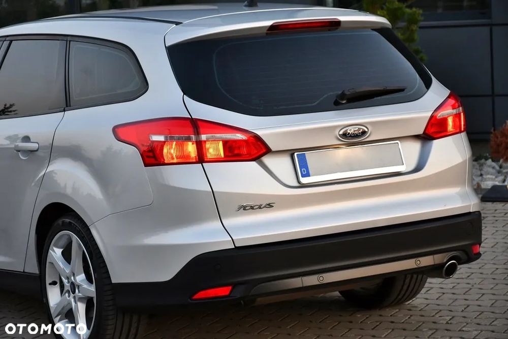 Ford Focus 2.0 TDCi SYNC Edition ASS - 13