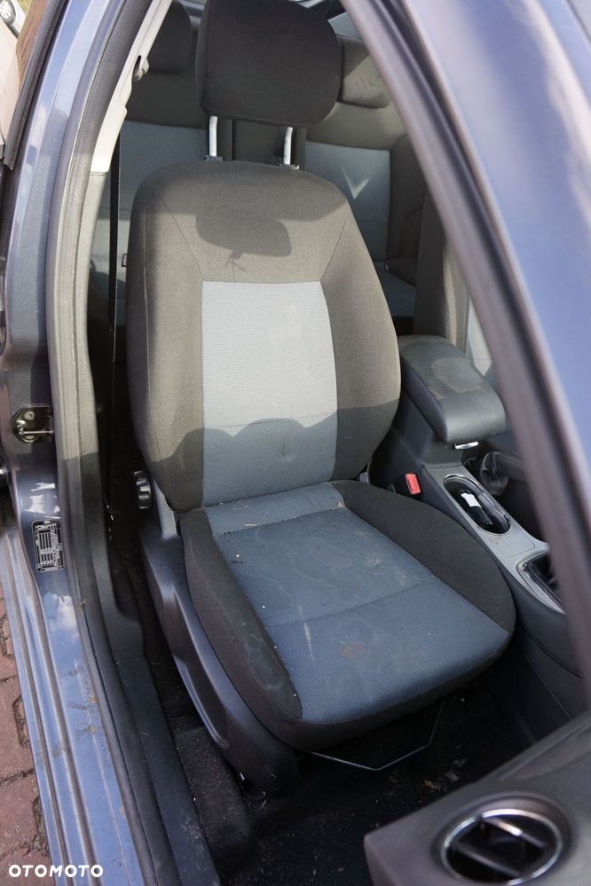 FOTEL PRZEDNI PRAWY MONDEO IV MK4 LB LIFTBACK  FORD 2007-2010 - 1