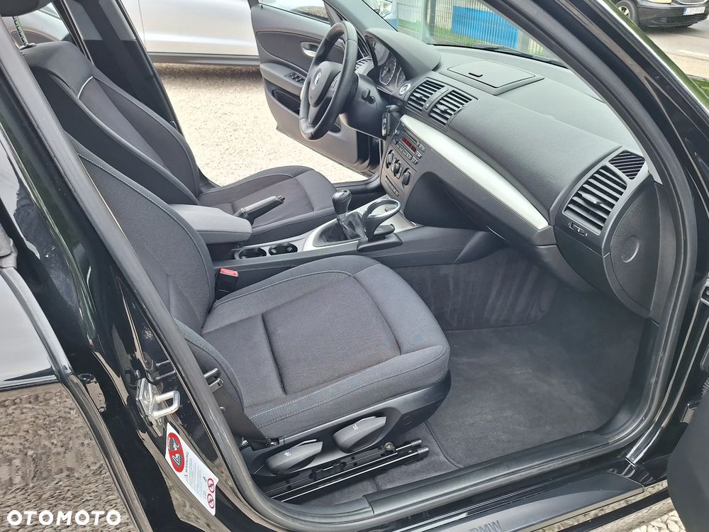 BMW Seria 1 - 24