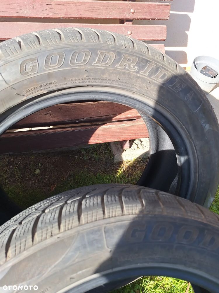 Opony zimowe 235/50 R18 - 4