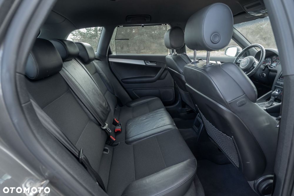 Audi A3 Sportback 2.0 TFSI (DSG) S tronic S line Sportpaket plus - 16