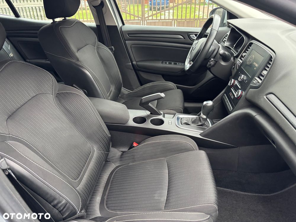 Renault Megane 1.5 Blue dCi Intens EDC - 13