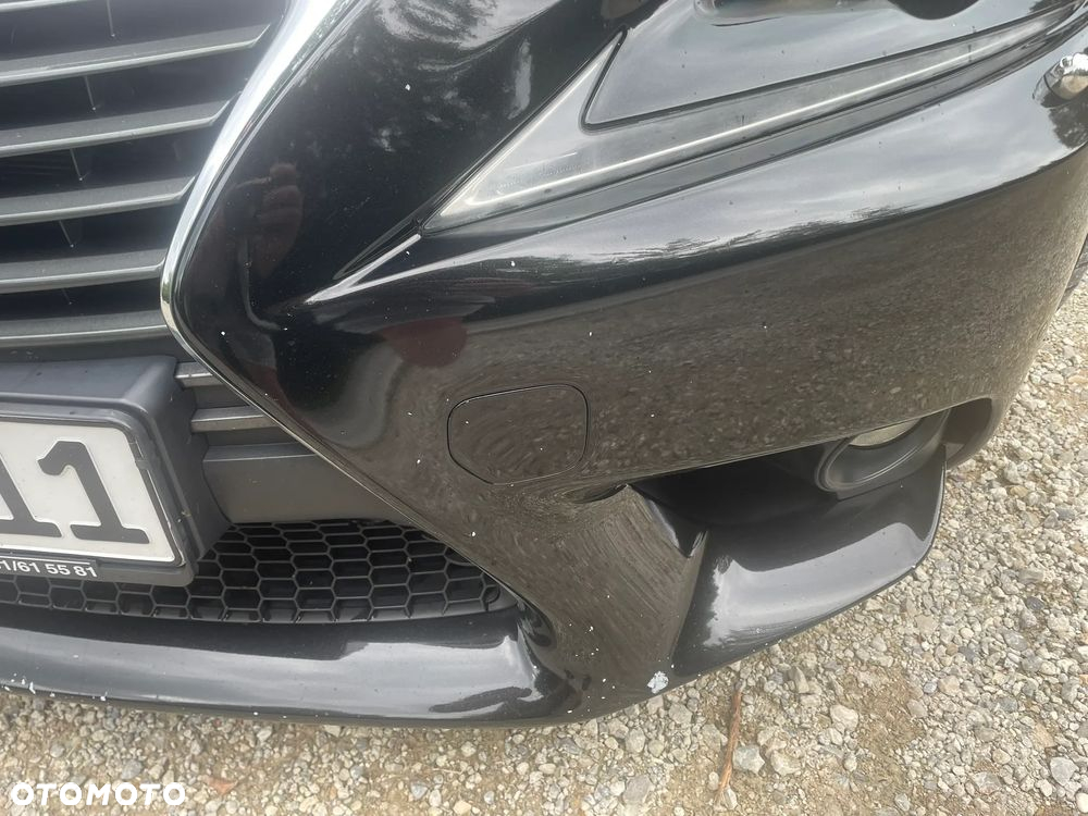 Lexus IS 300h Executive Line - 26