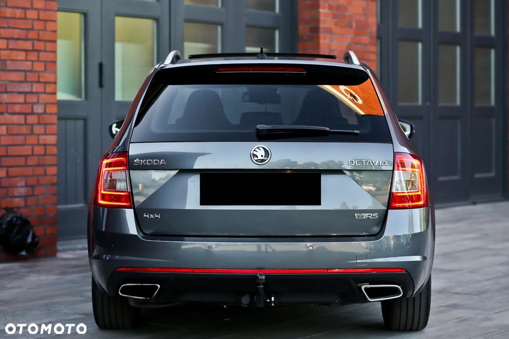 Skoda Octavia 2.0 TDI 4x4 RS Challenge DSG - 13