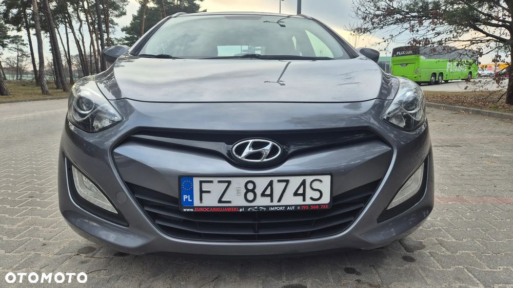 Hyundai i30 1.4 Classic + - 3