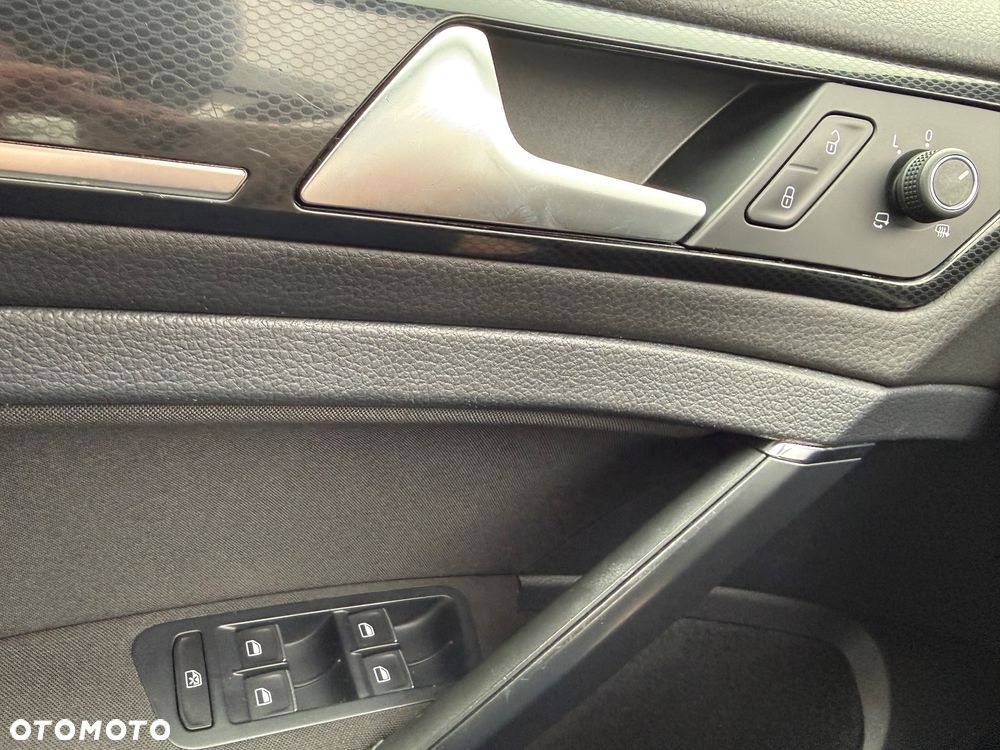 Volkswagen Golf 1.6 TDI 4Motion BlueMotion Technology Trendline - 10