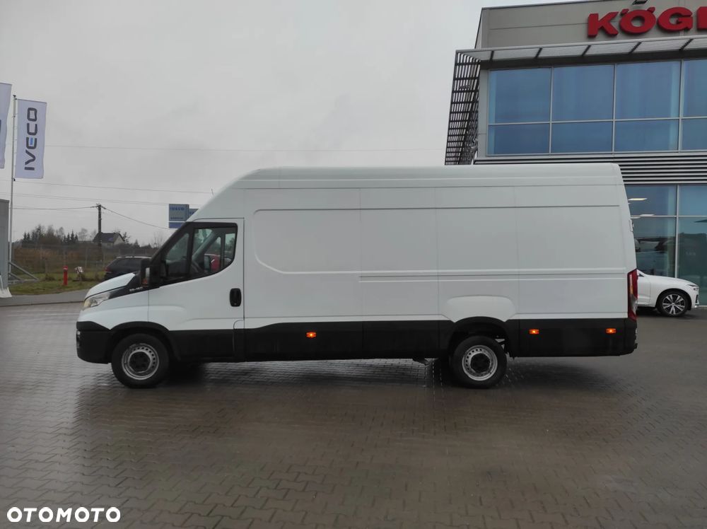 Iveco DAILY 35S15 - 4