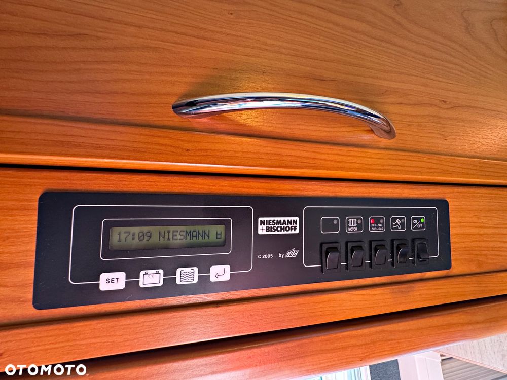 Niesmann-Bischoff 6000i Fiat Ducato Klima 2,8JTD FULL SOLAR AUTOMAT - 23