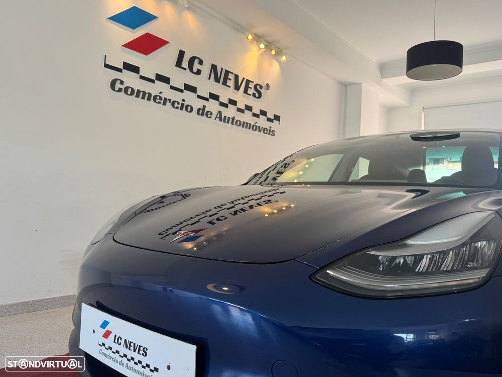Tesla Model 3 Long-Range Dual Motor AWD - 2