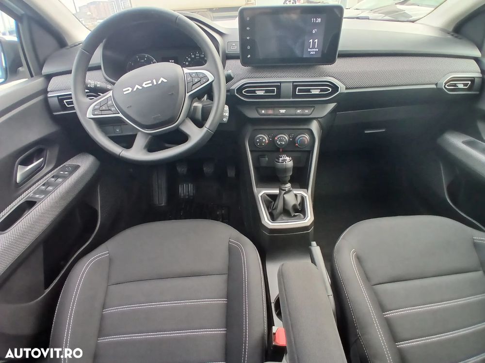 Dacia Logan TCe 90 MT6 Expression - 6