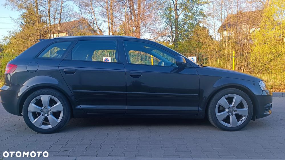 Audi A3 Sportback 2.0 TDI DPF Ambition - 7